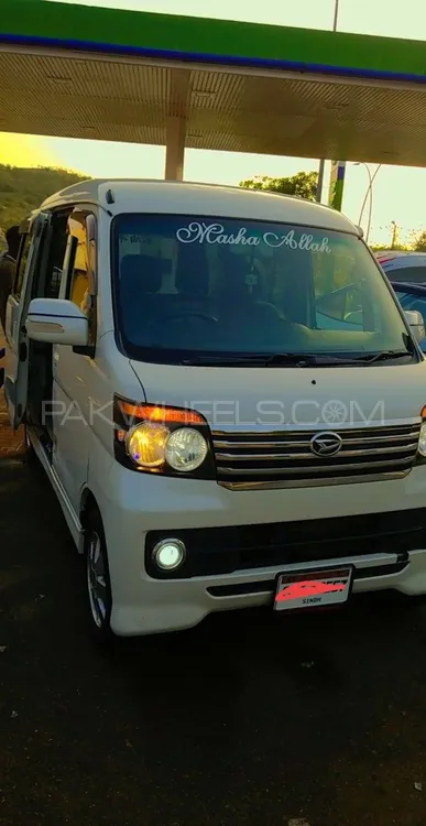 Daihatsu Atrai Wagon 2012 for Sale in Karachi Image-1