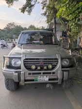 Mitsubishi Pajero Exceed 2.4 1993 for Sale