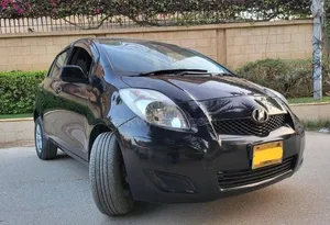 Toyota Vitz F 1.0 2010 for Sale