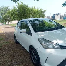 Toyota Vitz Jewela 1.0 2015 for Sale