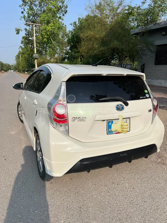 Toyota Aqua 2014 for Sale in Peshawar Image-1