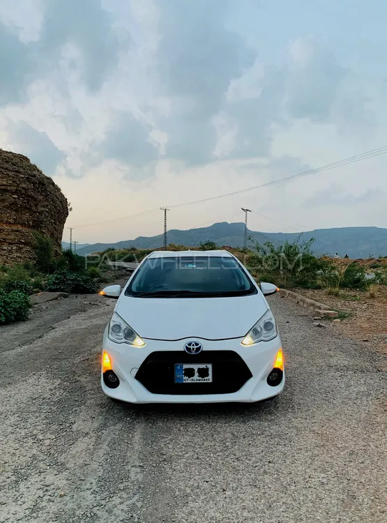 Toyota Aqua 2015 for Sale in Kohat Image-1
