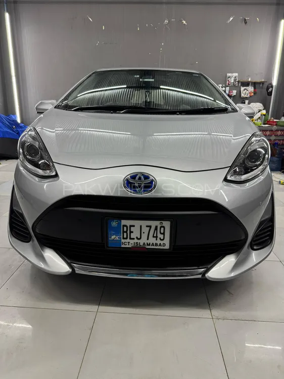 Toyota Aqua 2020 for Sale in Islamabad Image-1