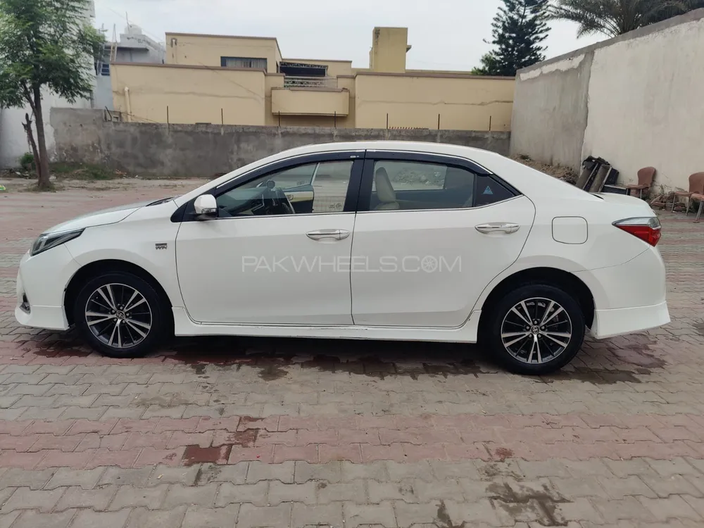 Toyota Corolla 2020 for Sale in Narowal Image-1