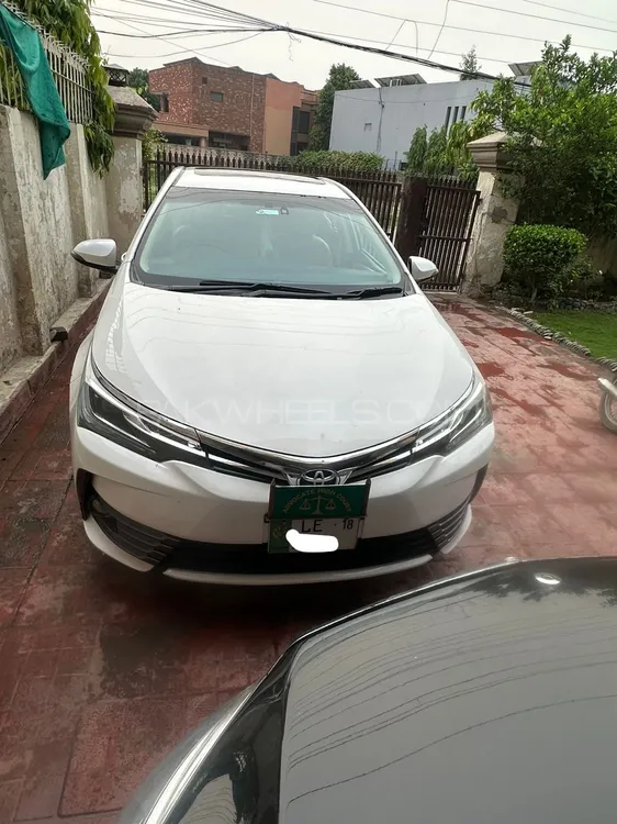 Toyota Corolla 2017 for Sale in Lahore Image-1