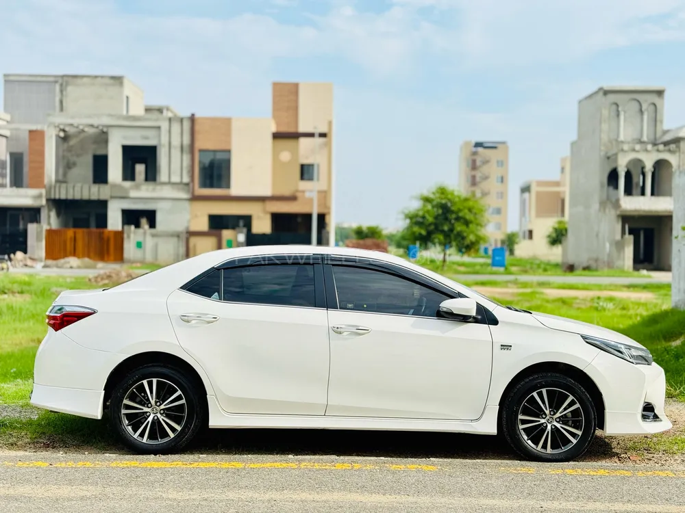 Toyota Corolla 2022 for Sale in Lahore Image-1