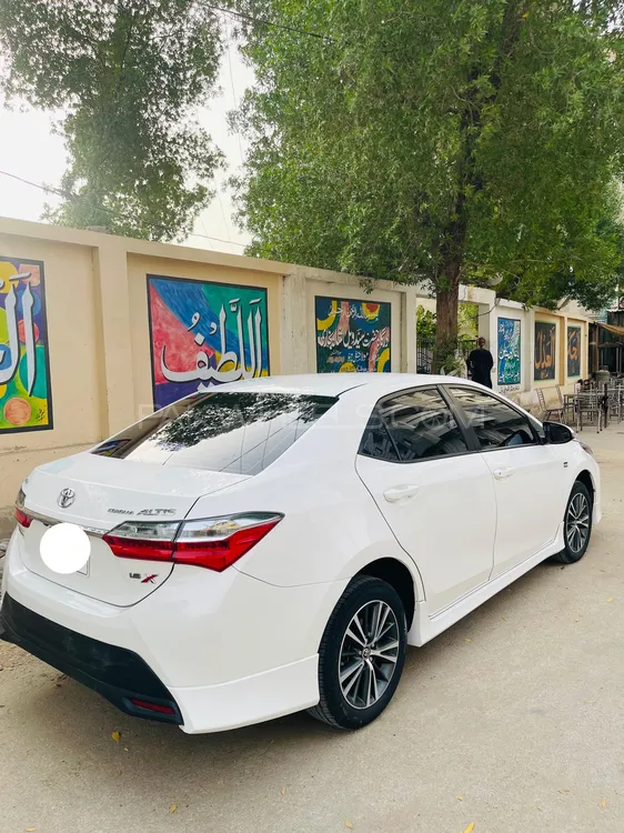 Toyota Corolla 2022 for Sale in Hyderabad Image-1