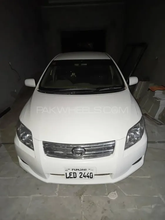 Toyota Corolla Axio 2007 for Sale in Swabi Image-1