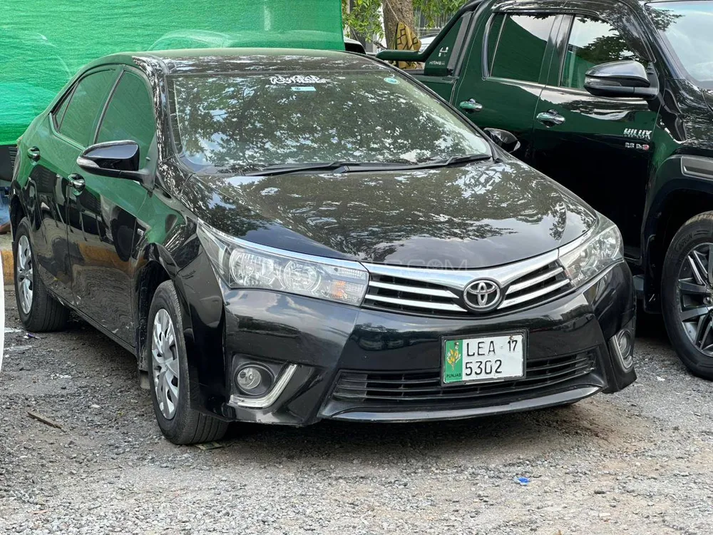 Toyota Corolla 2017 for Sale in Islamabad Image-1