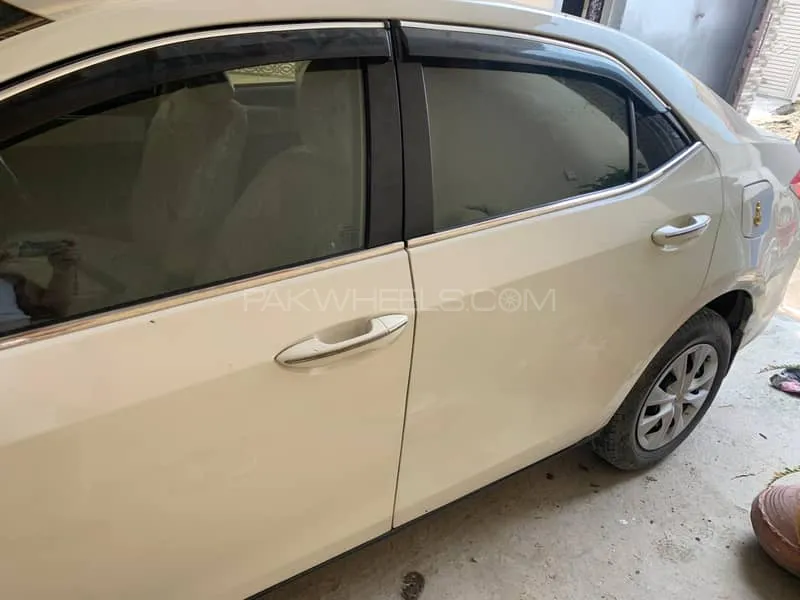 Toyota Corolla 2017 for Sale in Haripur Image-1