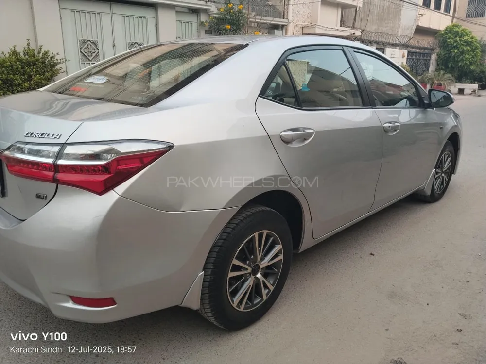 Toyota Corolla 2020 for Sale in Karachi Image-1