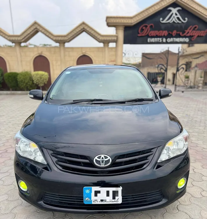 Toyota Corolla 2013 for Sale in Peshawar Image-1