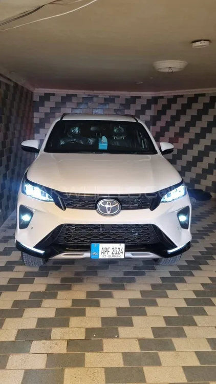 Toyota Fortuner 2023 for Sale in Lahore Image-1