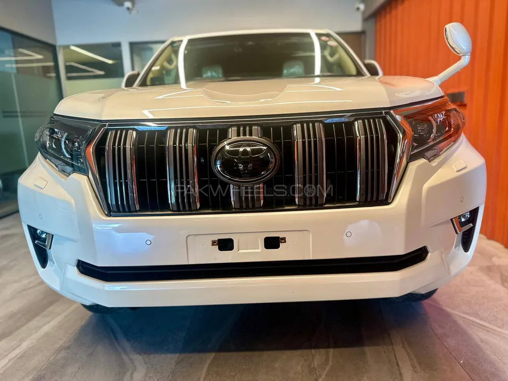 Toyota Prado 2020 for Sale in Karachi Image-1