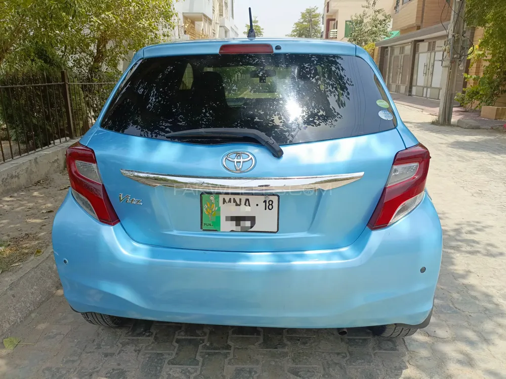 Toyota Vitz 2014 for Sale in Multan Image-1
