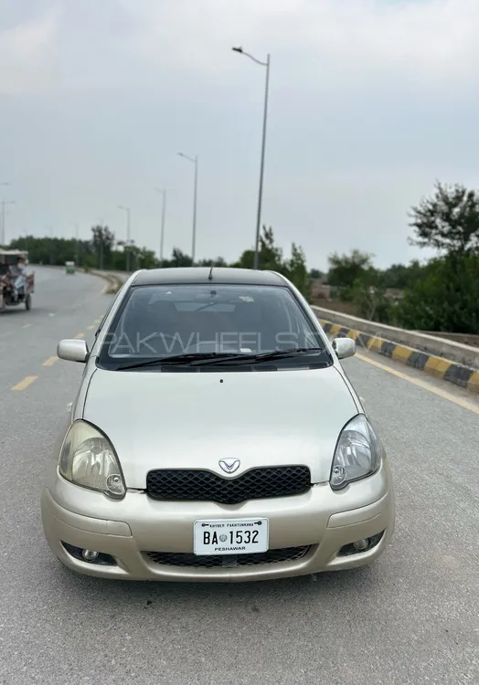 Toyota Vitz 2002 for Sale in Peshawar Image-1