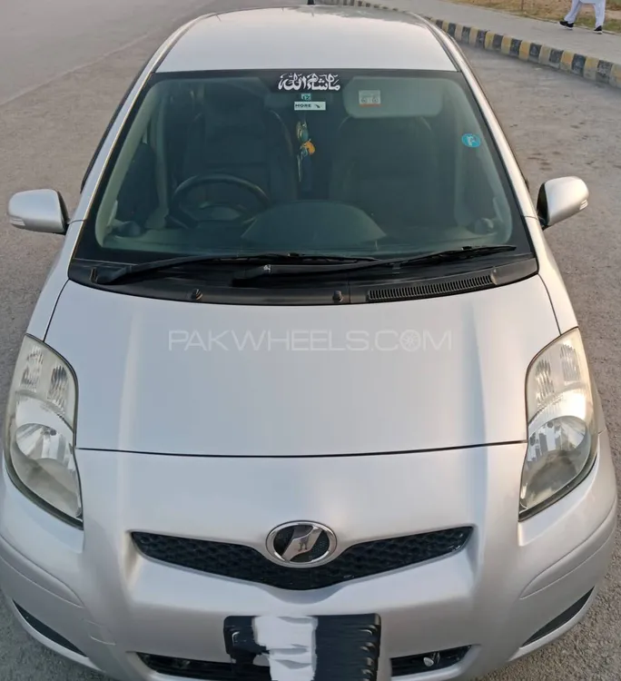 Toyota Vitz 2008 for Sale in Peshawar Image-1