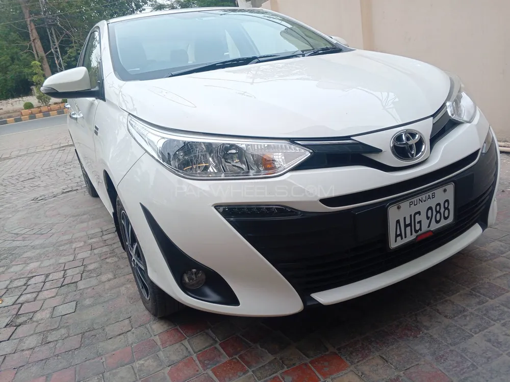 Toyota Yaris Sedan 2022 for Sale in Lahore Image-1