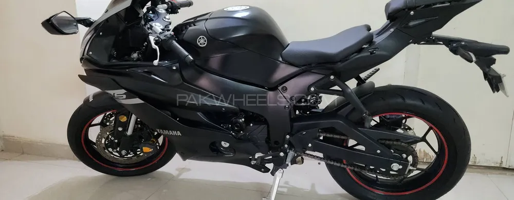 Yamaha YZF-R6 2025 for Sale Image-1