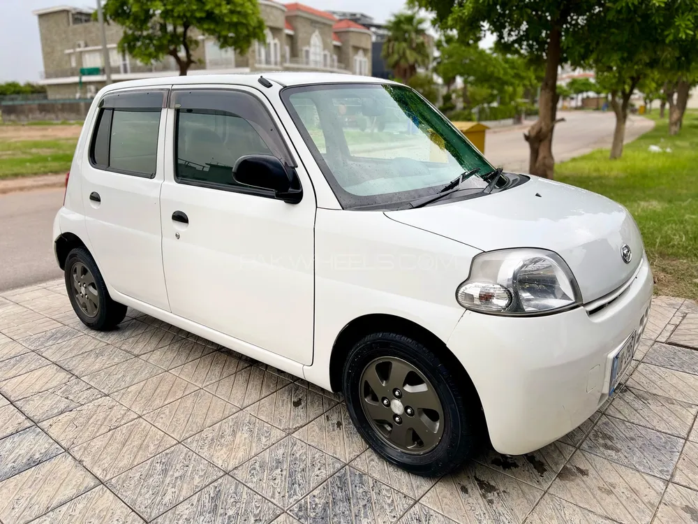 Daihatsu Esse 2007 for Sale in Islamabad Image-1