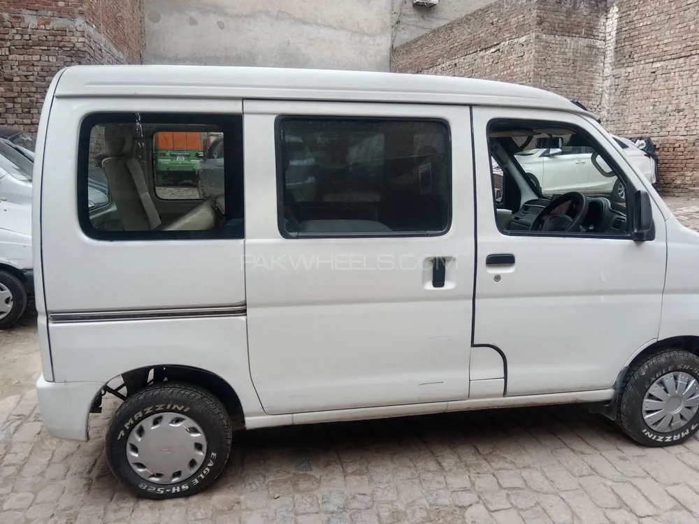 Daihatsu Hijet 2013 for Sale in Lahore Daihatsu Hijet 2013 for Sale in Lahore Image-17