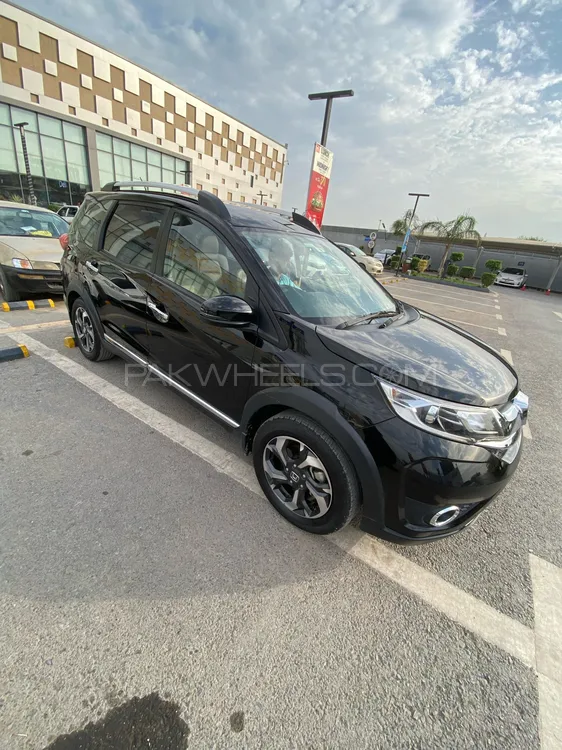 Honda BR-V 2018 for Sale in Peshawar Image-1