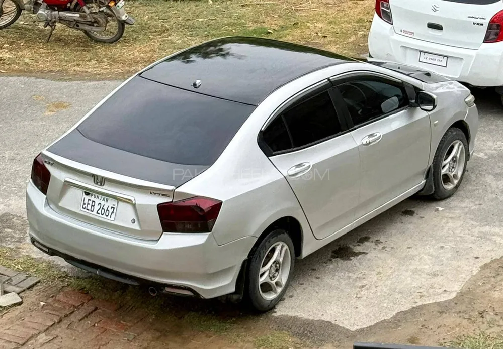 Honda City 2010 for Sale in Lahore Image-1