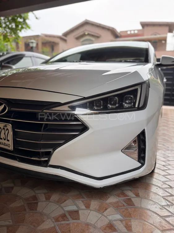 Hyundai Elantra 2021 for Sale in Lahore Image-1