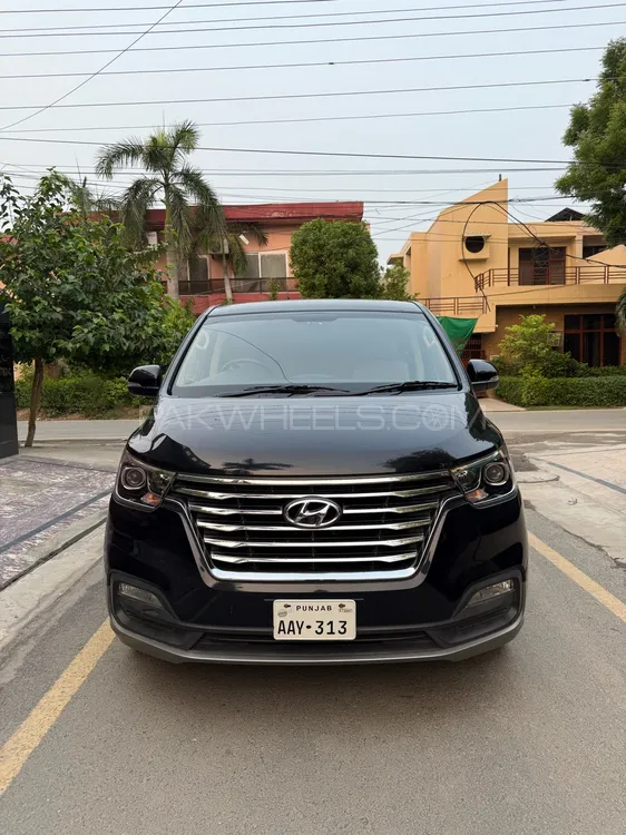 Hyundai Grand Starex 2021 for Sale in Lahore Image-1