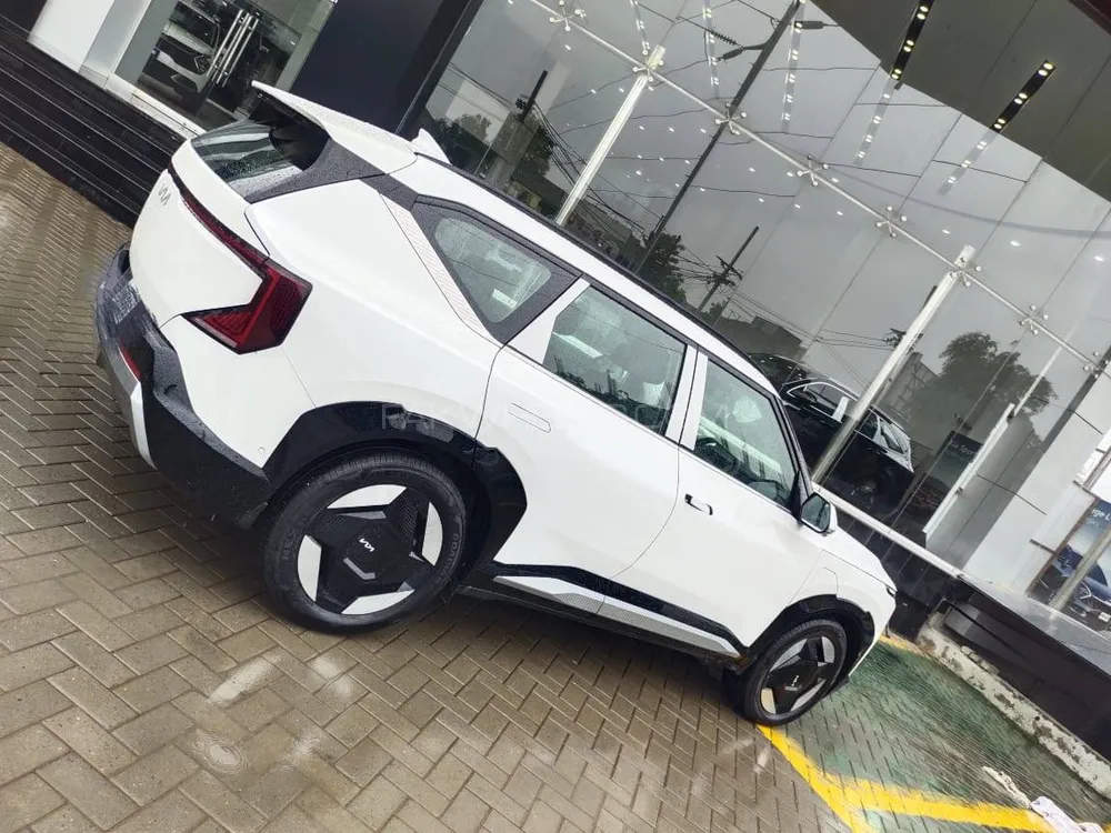 KIA EV5 2025 for Sale in Lahore Image-1