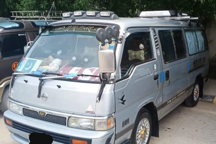 Nissan Caravan 1990 for Sale in Karachi Image-1