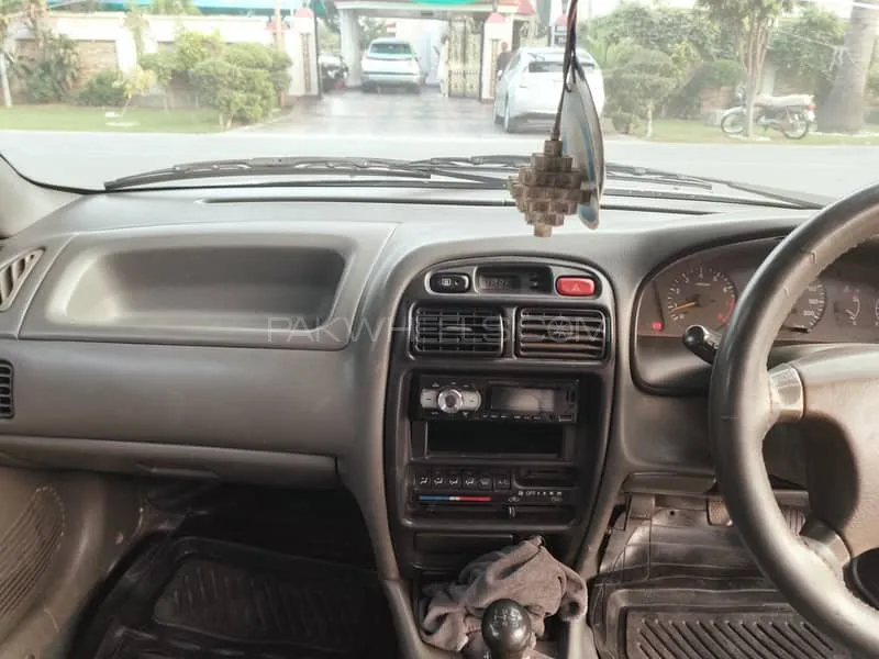 Suzuki Baleno 2005 for Sale in Lahore Image-1