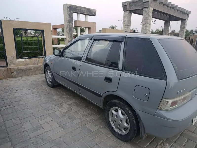 Suzuki Cultus 2001 for Sale in Sahiwal Image-1