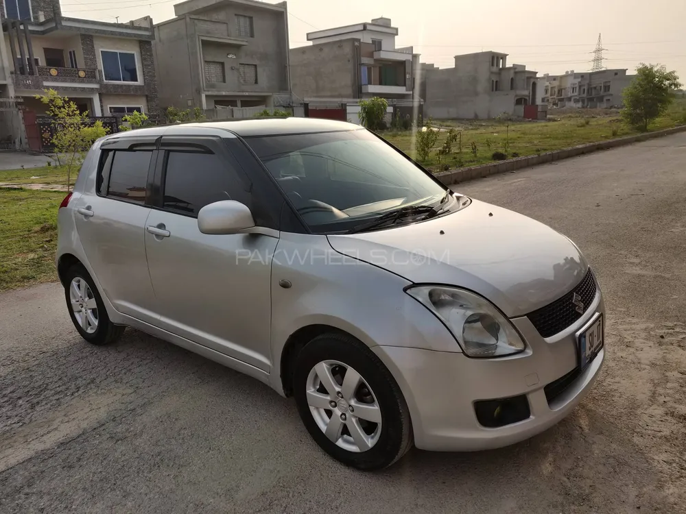 Suzuki Swift 2011 for Sale in Wah cantt Image-1