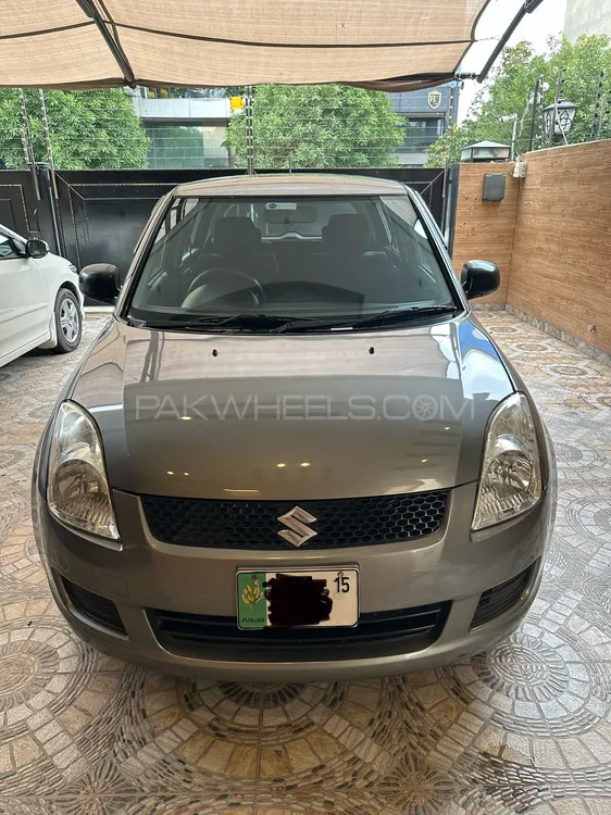 Suzuki Swift 2015 for Sale in Lahore Image-1