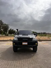 Toyota Hilux Invincible 2013 for Sale