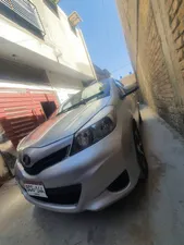Toyota Vitz F 1.0 2011 for Sale