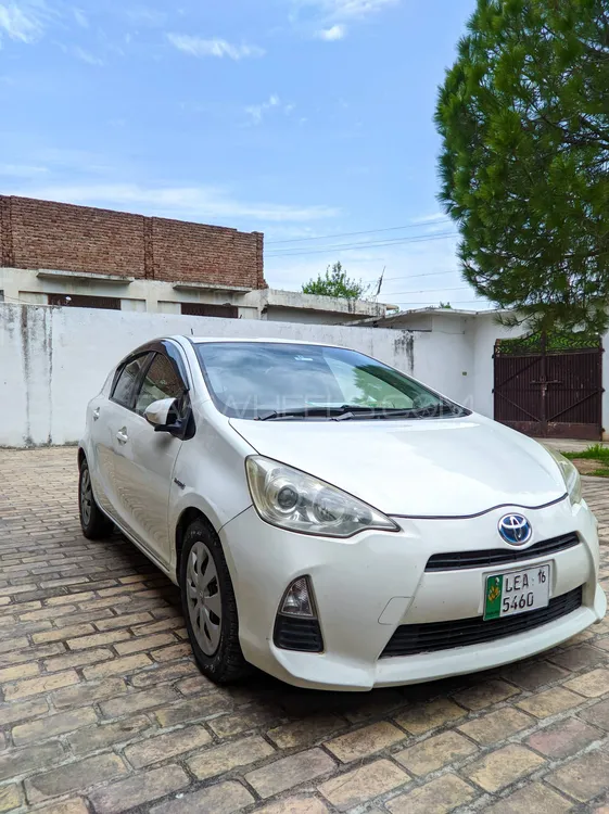 Toyota Aqua 2013 for Sale in Islamabad Image-1