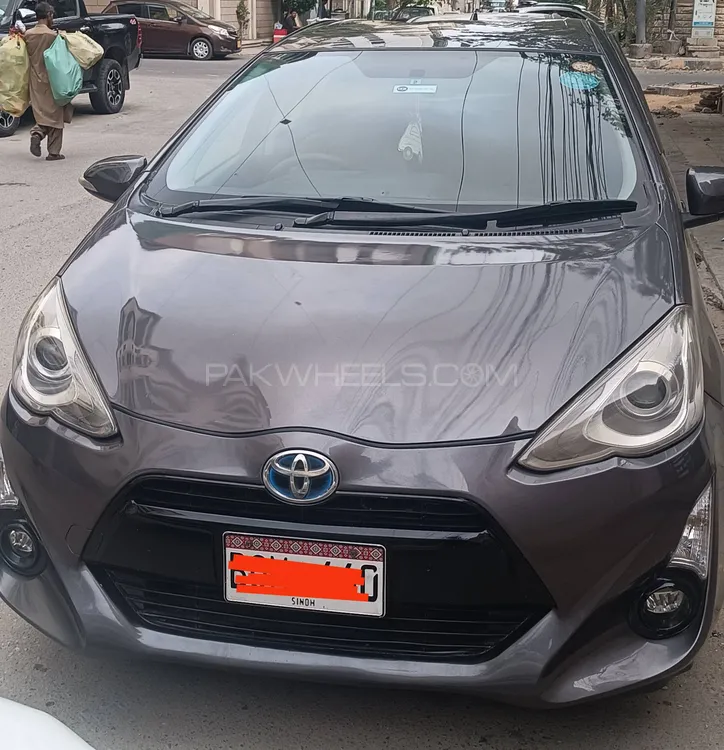 Toyota Aqua 2016 for Sale in Karachi Image-1