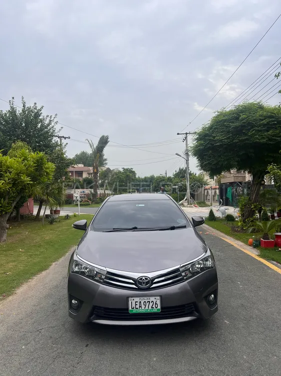 Toyota Corolla 2016 for Sale in Lahore Image-1