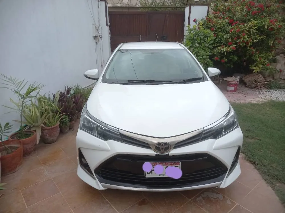 Toyota Corolla 2018 for Sale in Karachi Image-1