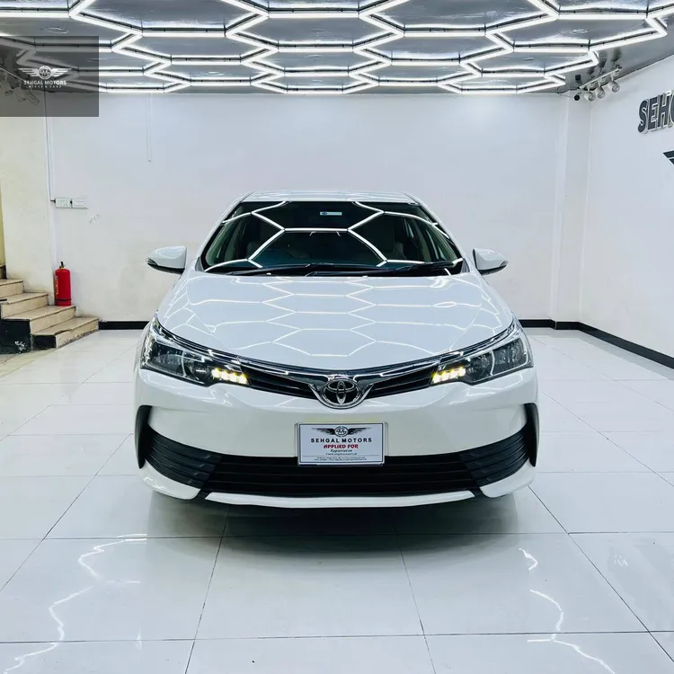 Toyota Corolla 2020 for Sale in Islamabad Image-1