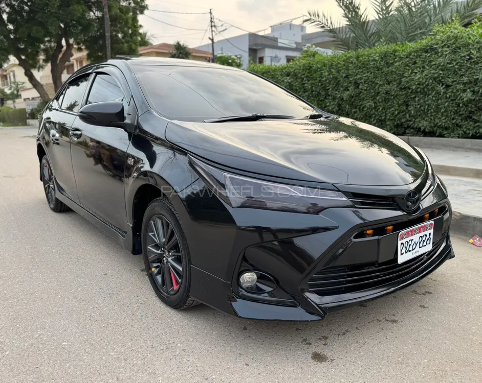 Toyota Corolla 2018 for Sale in Karachi Image-1