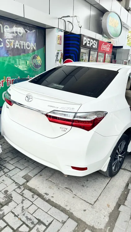 Toyota Corolla 2020 for Sale in Islamabad Image-1