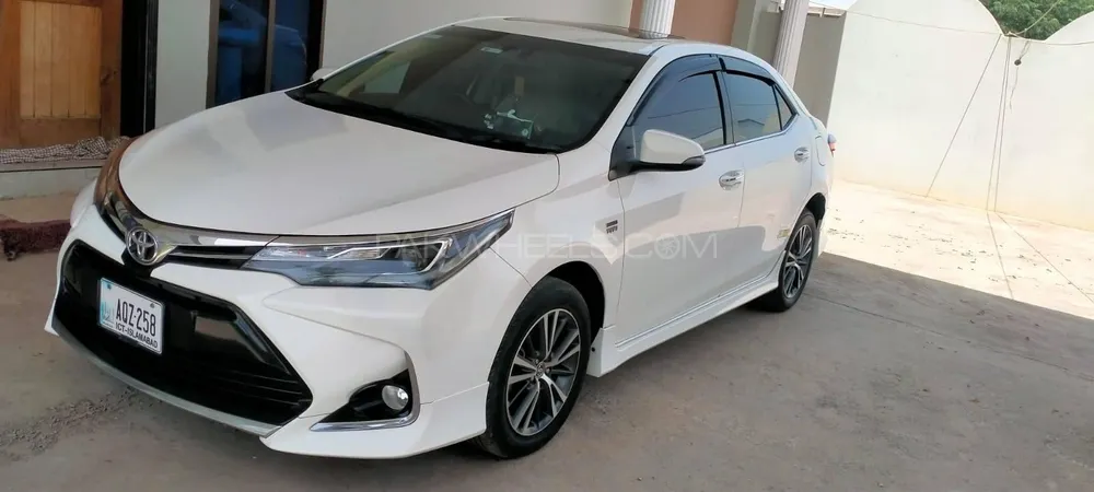 Toyota Corolla 2020 for Sale in Faisalabad Image-1