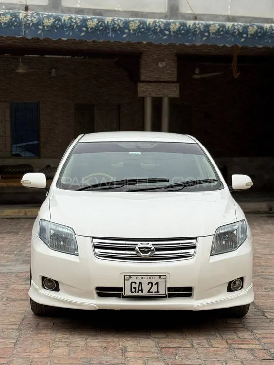 Toyota Corolla Axio 2007 for Sale in Islamabad Image-1