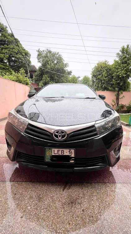 Toyota Corolla 2016 for Sale in Lahore Image-1