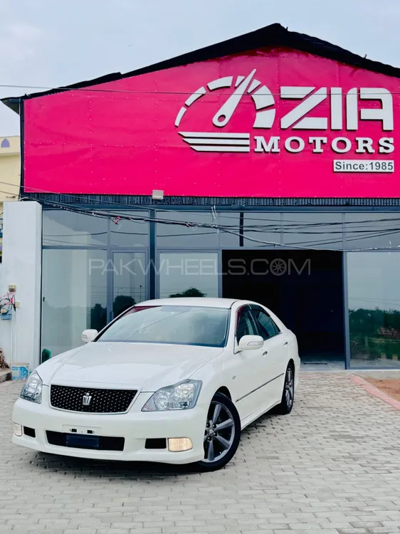 Toyota Crown 2007 for Sale in Islamabad Image-1