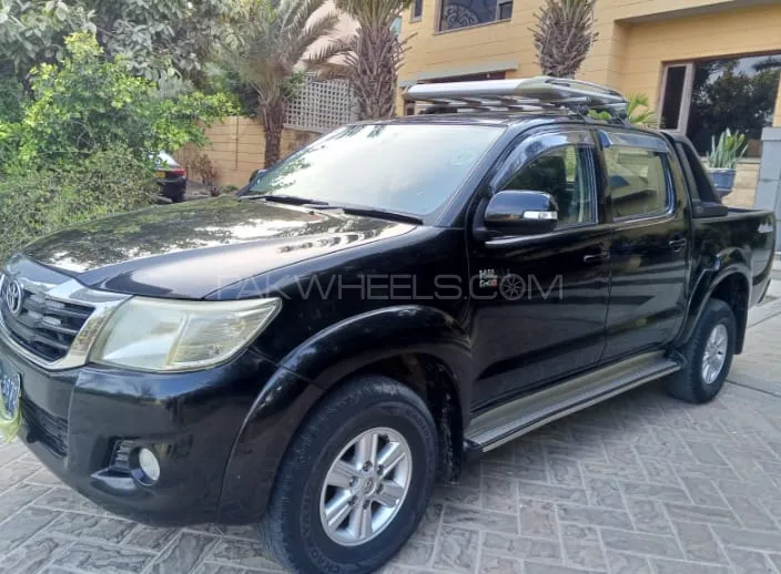 ٹویوٹا ہائیلکس 2012 for Sale in کراچی Image-1