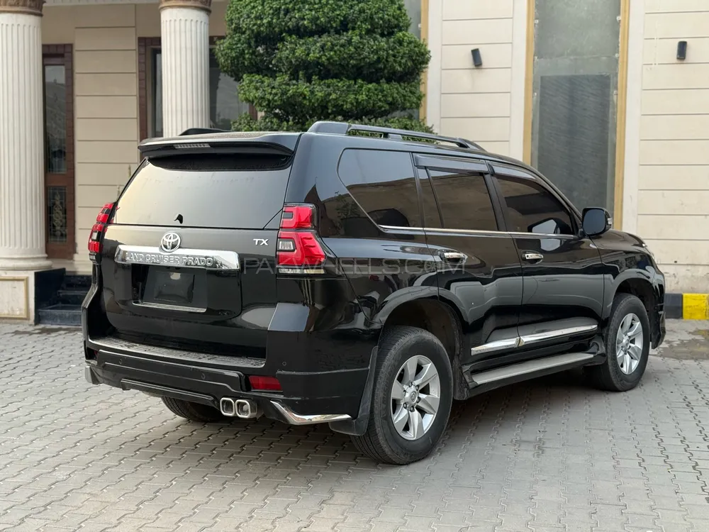 Toyota Prado 2019 for Sale in Lahore Image-1